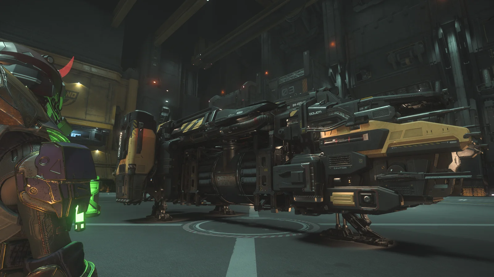 Golem Alliance de Battaglia posé dans son hangar